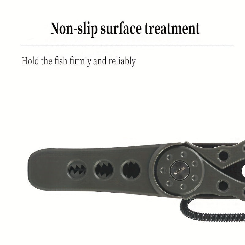 #7 Multi-functional Roadrunner Fishing Pliers